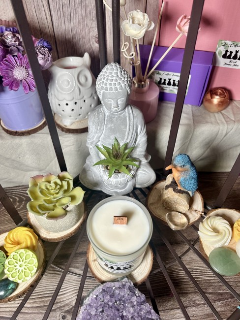 Caresse Féline Bougie en cire végétale coulée simplicité et douceur 