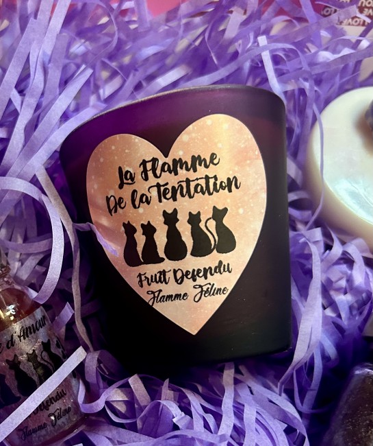 les trois flammes , trois bougies artisanales aux parfums envoutants pour une ambiance romantique