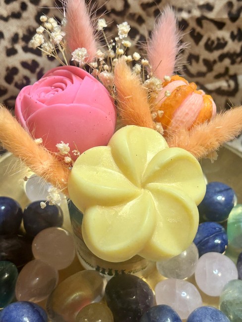 Bouquet éternel 3 en 1 - bouquet parfumé - fondants parfumés et bougie - parfum clémentine monoï