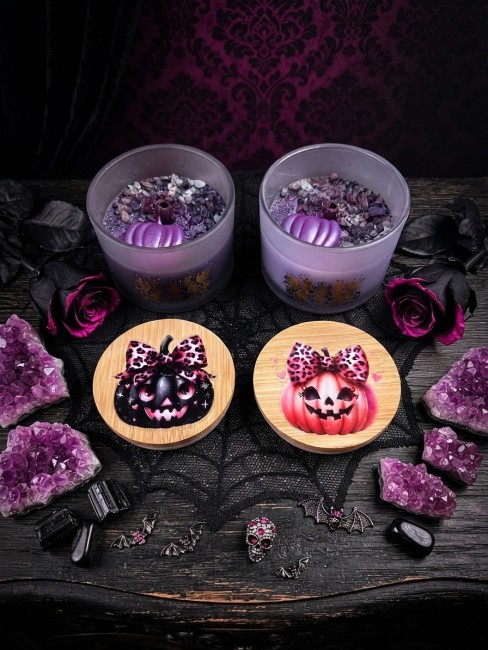 Bougie parfumée lithothérapie thème halloween collection spooky season flamme féline