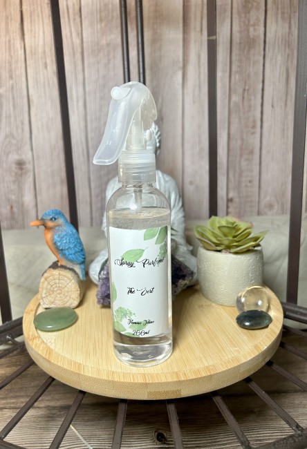Le Spray pour parfumer l'air et les textiles!