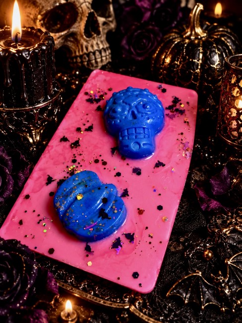 Fondant parfumé thème Halloween cire de soja et cire d'olive parfum de Grasse Flamme Féline Fondant parfumé thème Halloween cire de soja et cire d'olive parfum de Grasse Flamme Féline