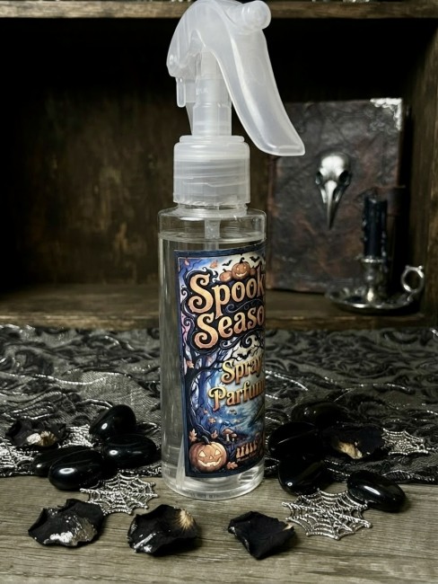 spray parfumé tout textile solution sans alcool et parfum de grasse collection halloween spray parfumé tout textile solution sans alcool et parfum de grasse collection halloween