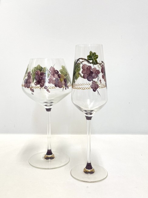 Duos de verres à vin ou flutes à champagne en cristallin peint à la main - décor de vigne et raisins - personnalisable