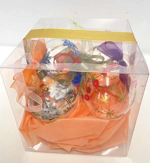 Coffret de 4 boules de noël en verre transparent peintes à la main - personnalisables