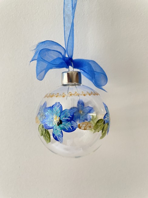 boule de noel en verre transparente