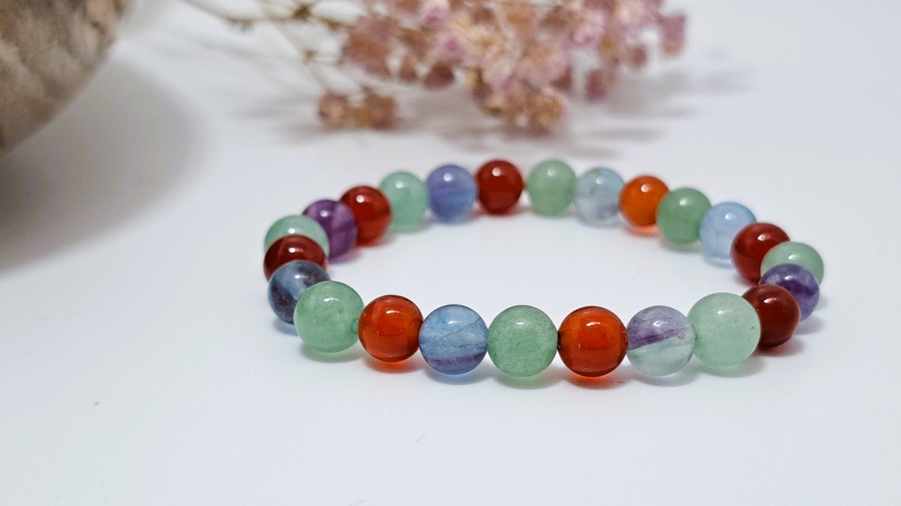 bracelet en pierres naturelles enfants en aventurine, fluorine et cornaline.