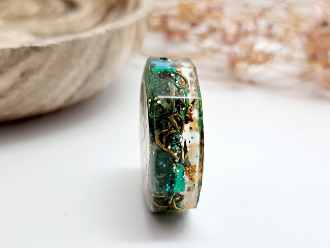 orgonite de poche verte en aventurine, cadeau unisexe noel, anniversaire, gestion colère, protection