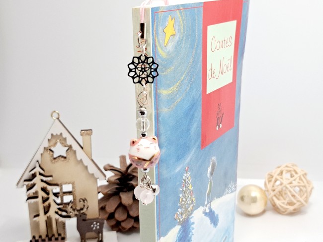 marque page maneki neko chat porte bonheur rose, cadeau Noel amour