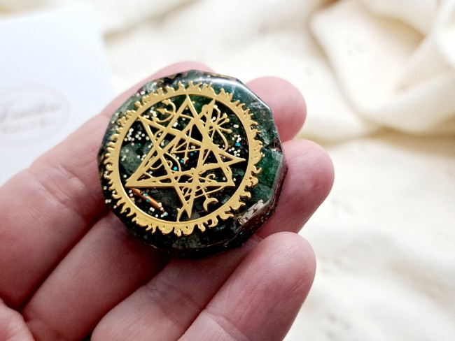 orgonite de poche protection aventurine et émotions pour cadeau merci noel ou anniversaire