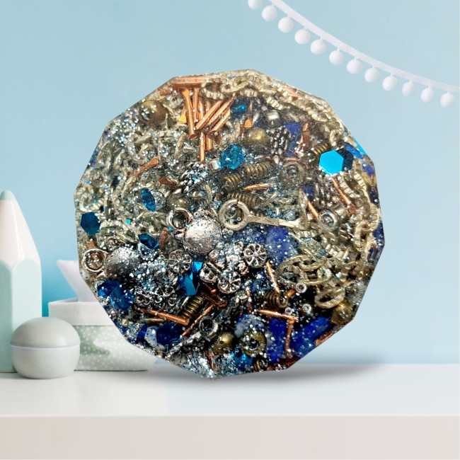orgonite de poche protection lapis lazuli bleu et fleur de lotus pour cadeau merci noel ou anniversaire