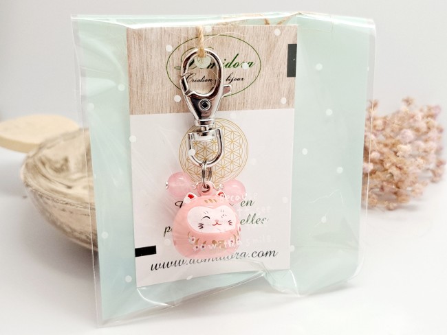 maneki neko, chat porte bonheur, porte clé pierre naturelle, cadeau unisexe chance 