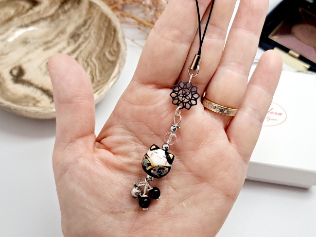 marque page maneki neko chat porte bonheur noir, cadeau Noel pas cher