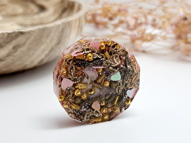 orgonite de poche protection quartz rose pour cadeau merci noel ou anniversaire