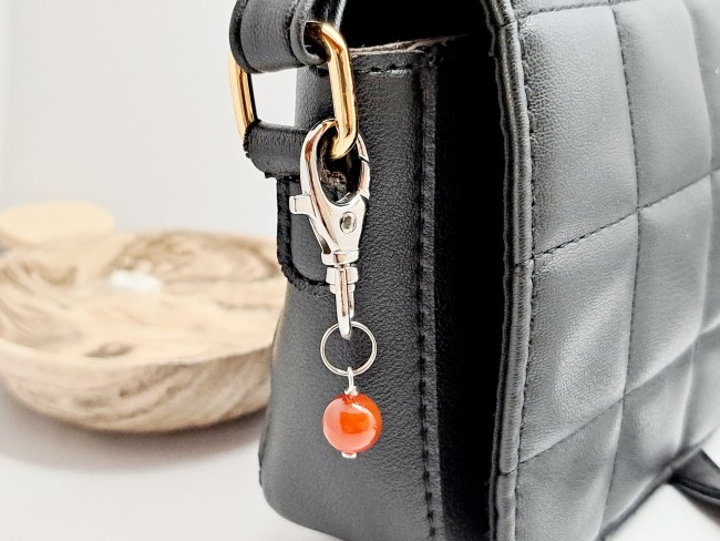 porte clé unisexe, cadeau noel ou anniversaire en acier et pierre naturelle