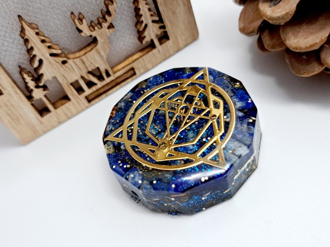 orgonite de poche protection bleue en lapis lazuli pour cadeau merci noel ou anniversaire
