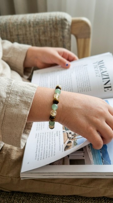 bracelet enfant concentration et protection  en pierres naturelles en citrine, aventurine et oeil de tigre, cadeau enfant, cadeau noel