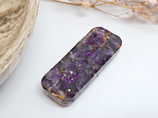 orgonite de poche amethyste pour cadeau unisexe fait mains noel, anniversaire, protection