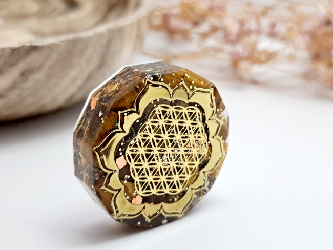 orgonite de poche protection oeil de tigre, cadeau fait main noel ou anniversaire