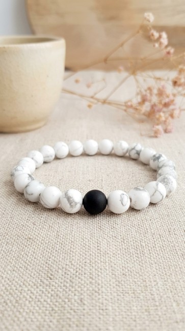 bracelets distance en pierres naturelles noir et blanc pour cadeau separation longue distance en howlite et onyx, domidora