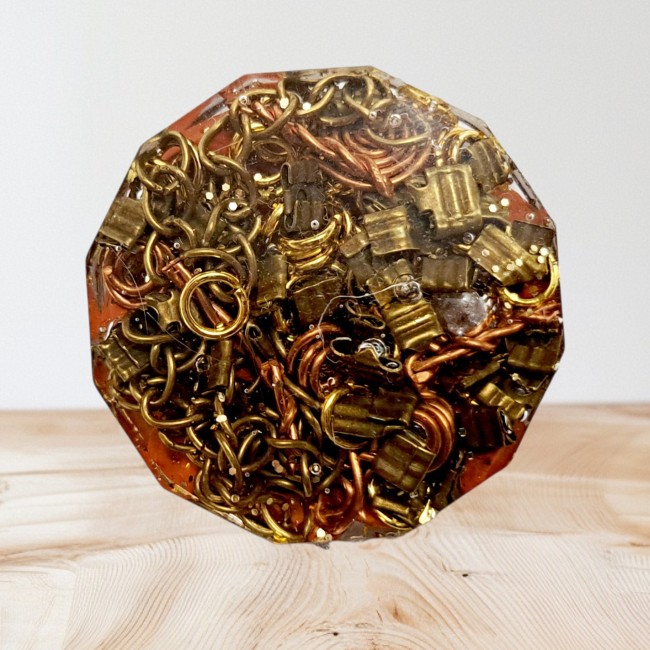 orgonite de poche protection en jaspe rouge pour cadeau merci noel ou anniversaire