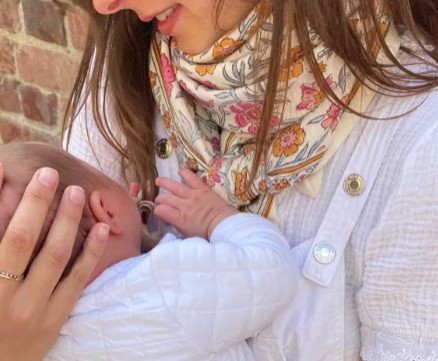 Foulard artisanal azur so family écru rose et bleu