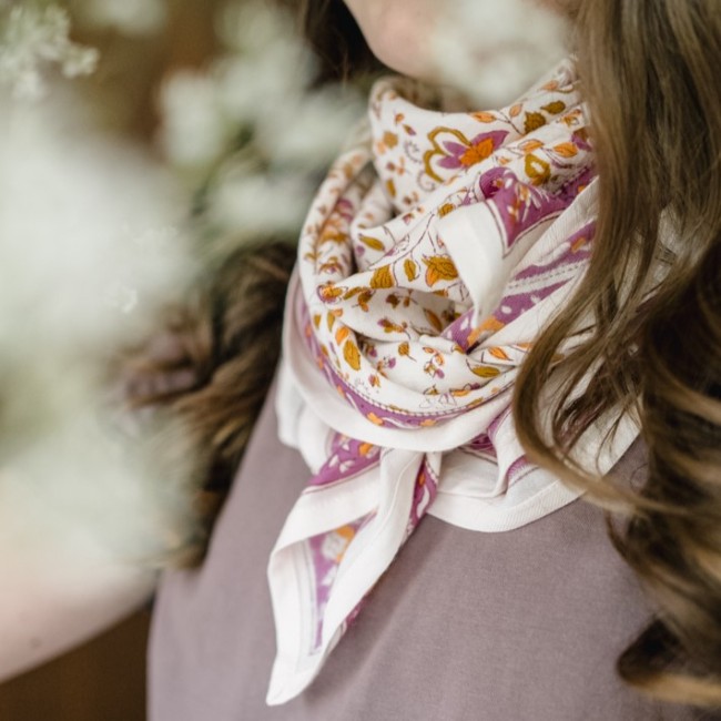 foulard bindi atelier jaipur inde 2026 rose et blanc