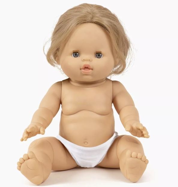 poupee-alienor-minikane-bonde-cheveux-long