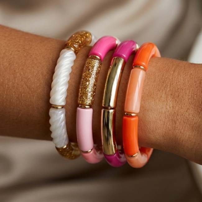 bracelet perles tubes acrylique