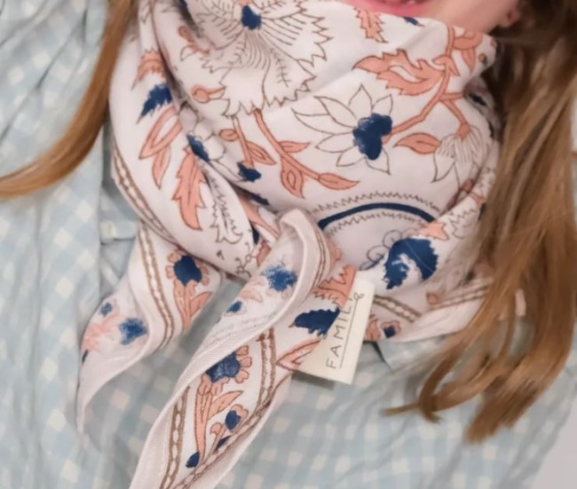 foulard-indien-prusse-so-family (4)