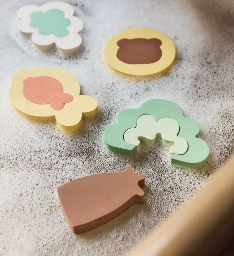 jeu-puzzle-de-bain-arc-en-ciel-jollein (9)
