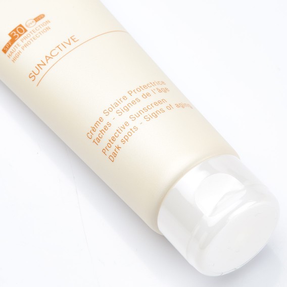Sunactive - Crème Solaire Protectrice Tâches - Signes de l’âge SPF30 (3)