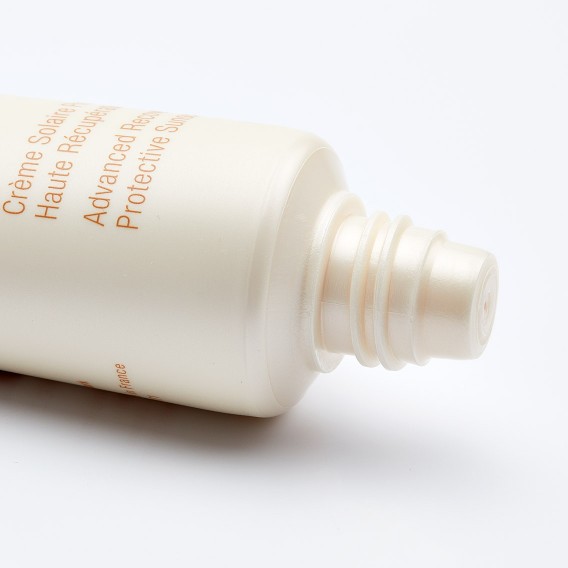 Tube Sun Reset - Crème Solaire Protectrice Haute Récupération SPF50 (2)