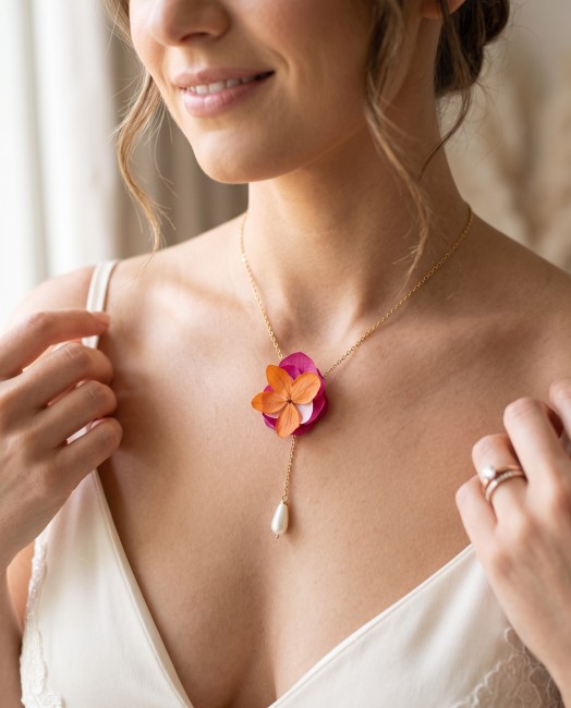 Rocio collier fleuri