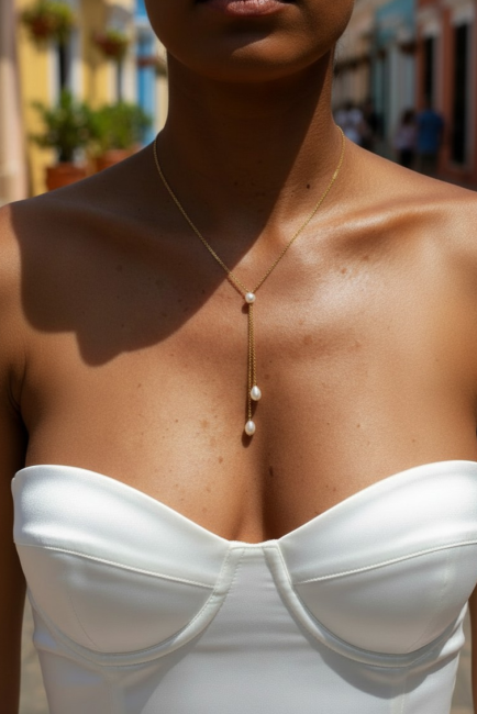 Naila collier chaînes gouttes