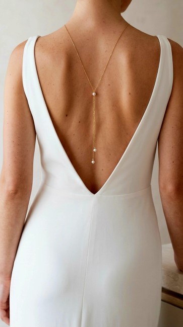 Collier perles nacrées blanches