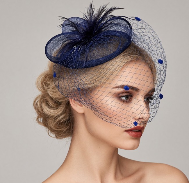 Fascinator bleu marine