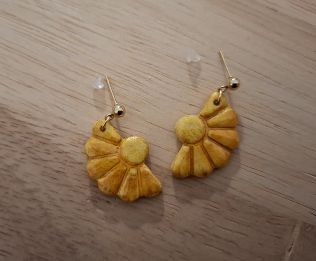 Boucles d'oreilles pendantes "Soleil d'Or"