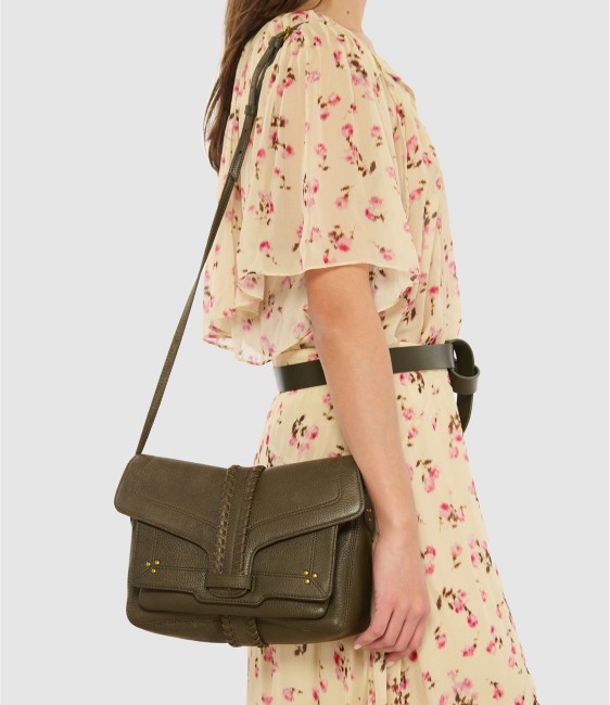 dreyf-look20260107-81695-0