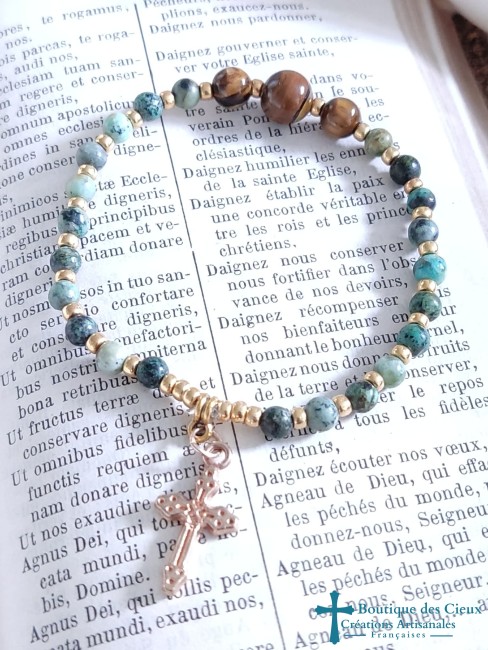 bracelet catholique avec croix