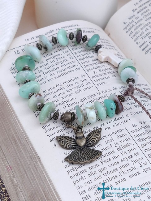 Dizainier bijou de prière catholique