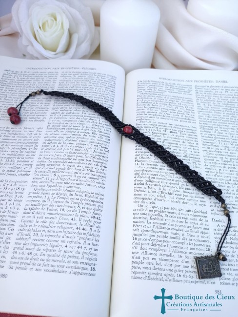marque page artisanal en macramé