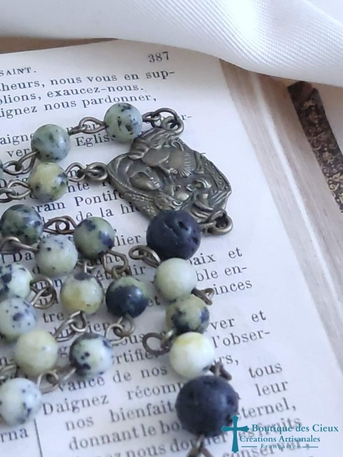 turquoise jaune et pierre de lave