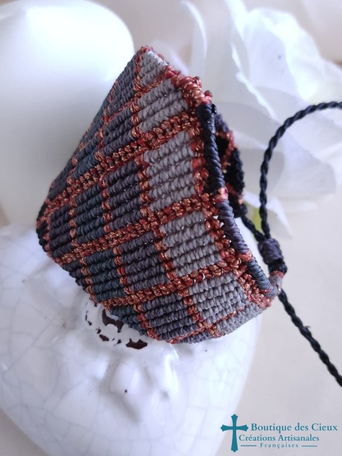 Bracelet en micro macramé