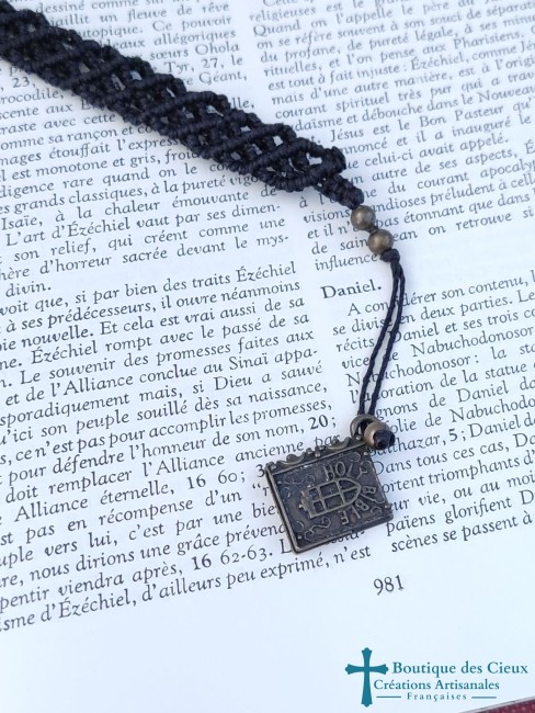 breloque bible bronze