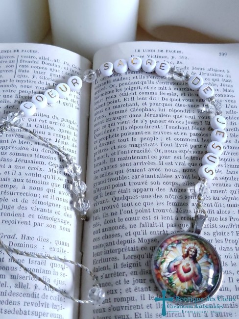 suspension artisanale décoration Jésus