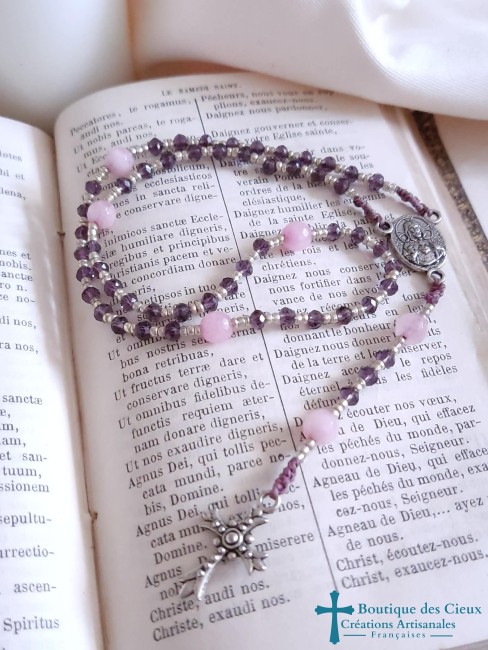 chapelet quartz rose et verre