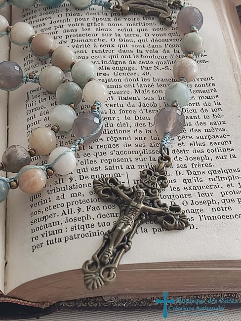 croix en métal bronze