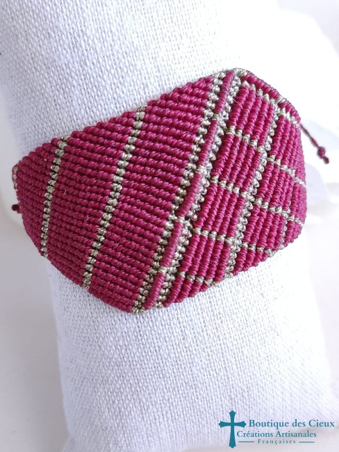 bracelet en micro macramé bordeaux et doré