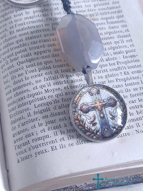 médaillon croix